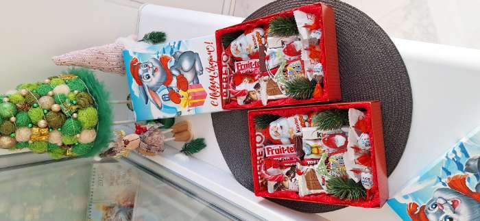 Фотография покупателя товара Подарочная новогодняя коробка сборная «Счастливой зимы», 21×15×5.7 см - Фото 1