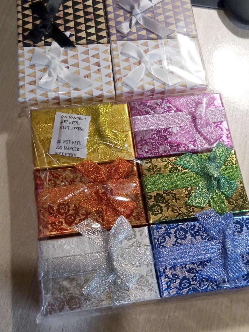 Фотография покупателя товара Коробочка подарочная под набор «Треугольники», 5×8 см, (полезная часть 4.8×7.8 см,), МИКС - Фото 1