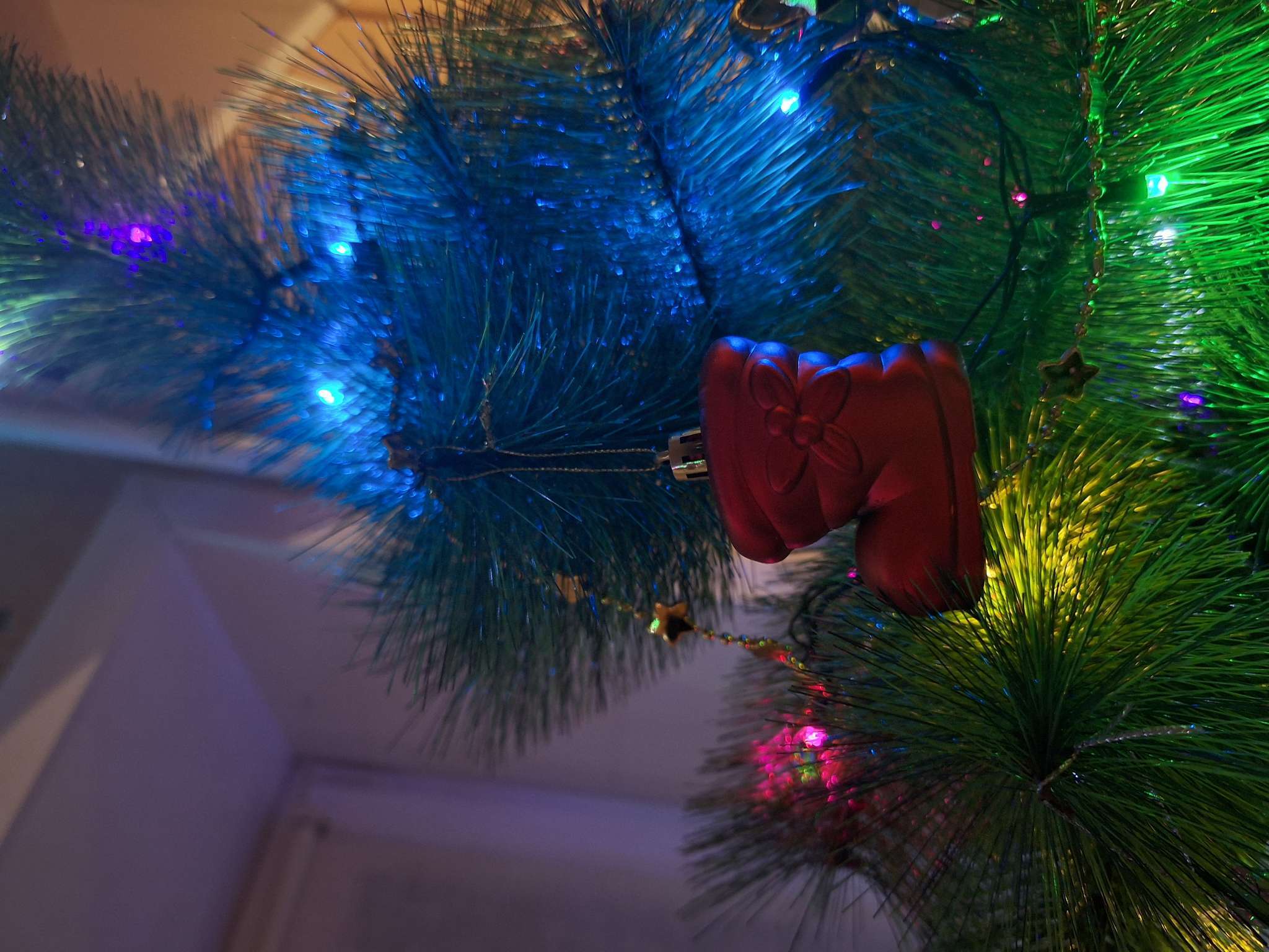 Фотография покупателя товара Ёлочные игрушки 8 шт. «Зимнее волшебство. Ассорти» пластик, золото/красный - Фото 4