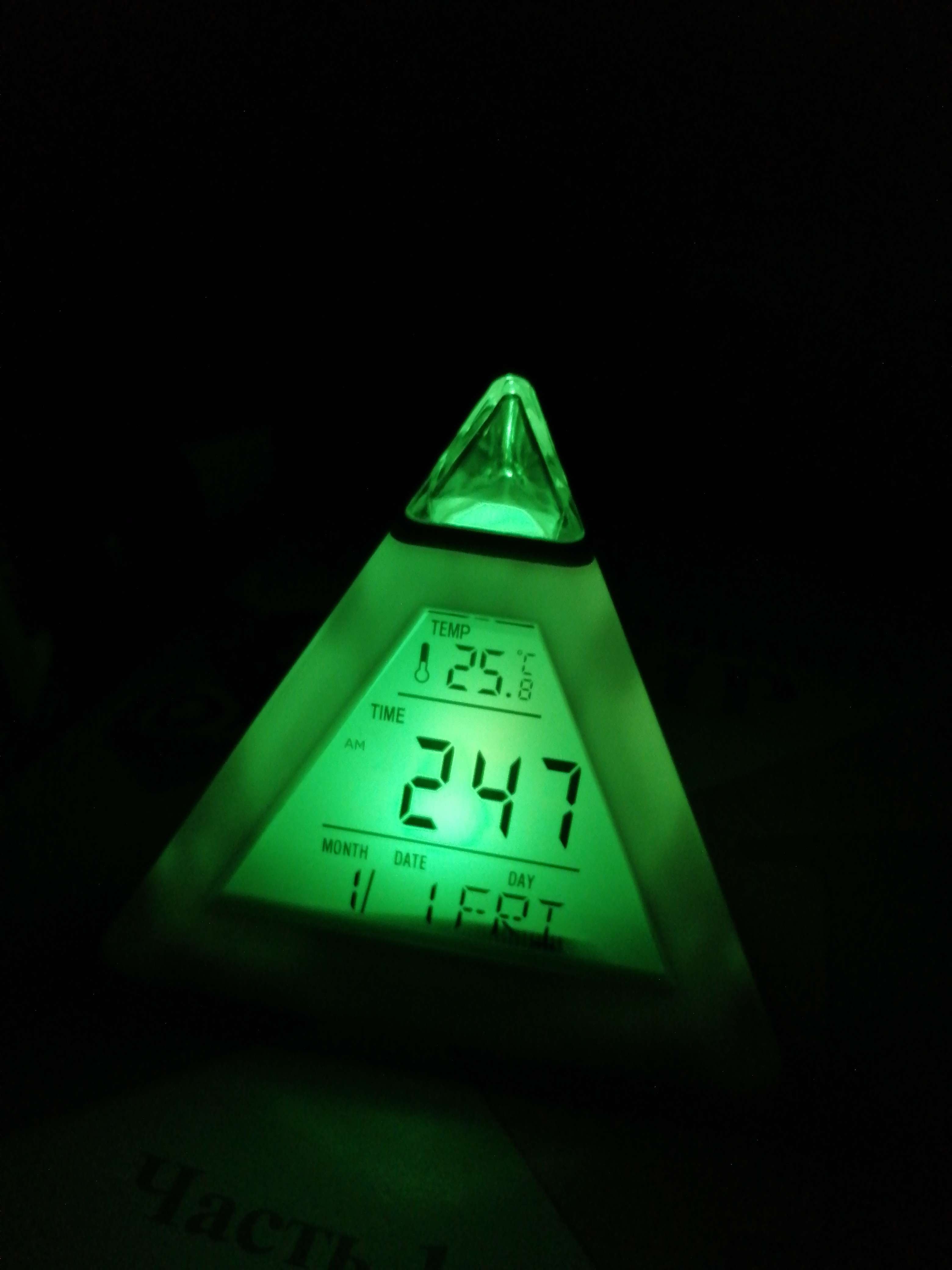 Фотография покупателя товара Будильник Luazon LB-05 "Пирамида", 7 цветов дисплея, термометр, подсветка - Фото 4