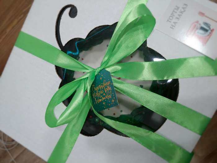 Фотография покупателя товара Коробка под торт, с окном, белая, 30×30×30 см - Фото 2