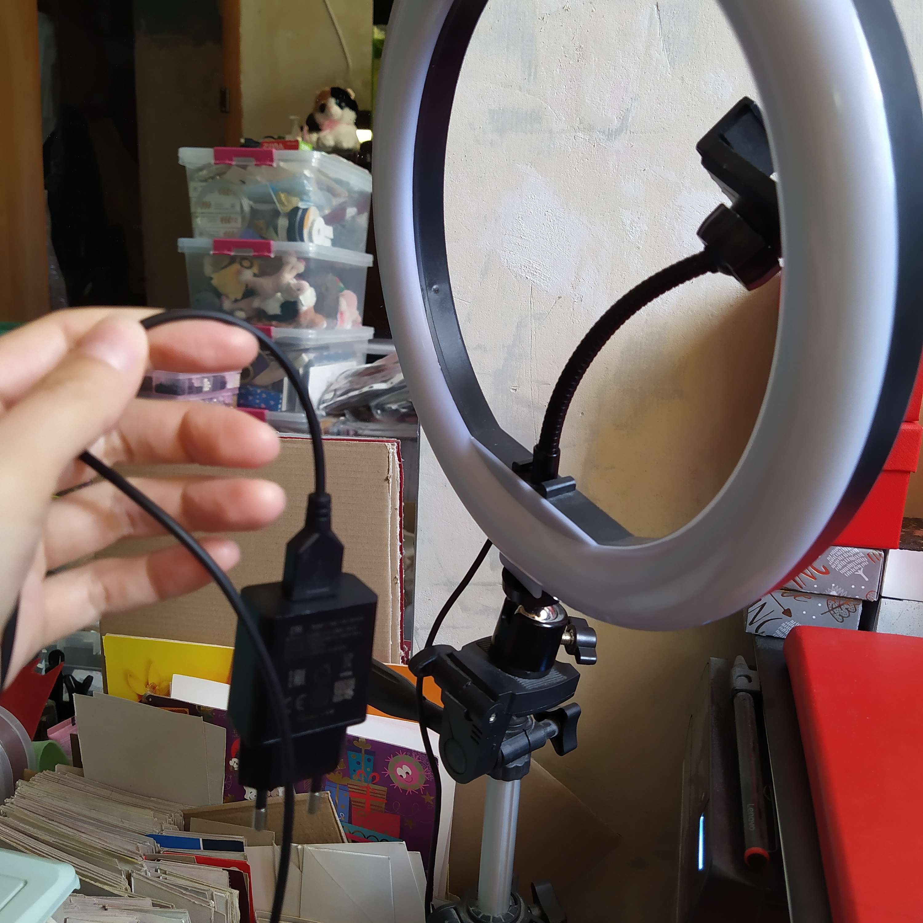 Фотография покупателя товара Светодиодная кольцевая лампа Luazon CB-32, 10" (26 см), 10 Вт, 3 режима, работает от USB