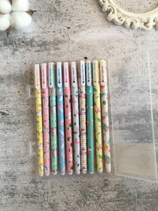 Фотография покупателя товара Набор гелевых ручек "Тропики", 10 цветов, в пластиковом пенале