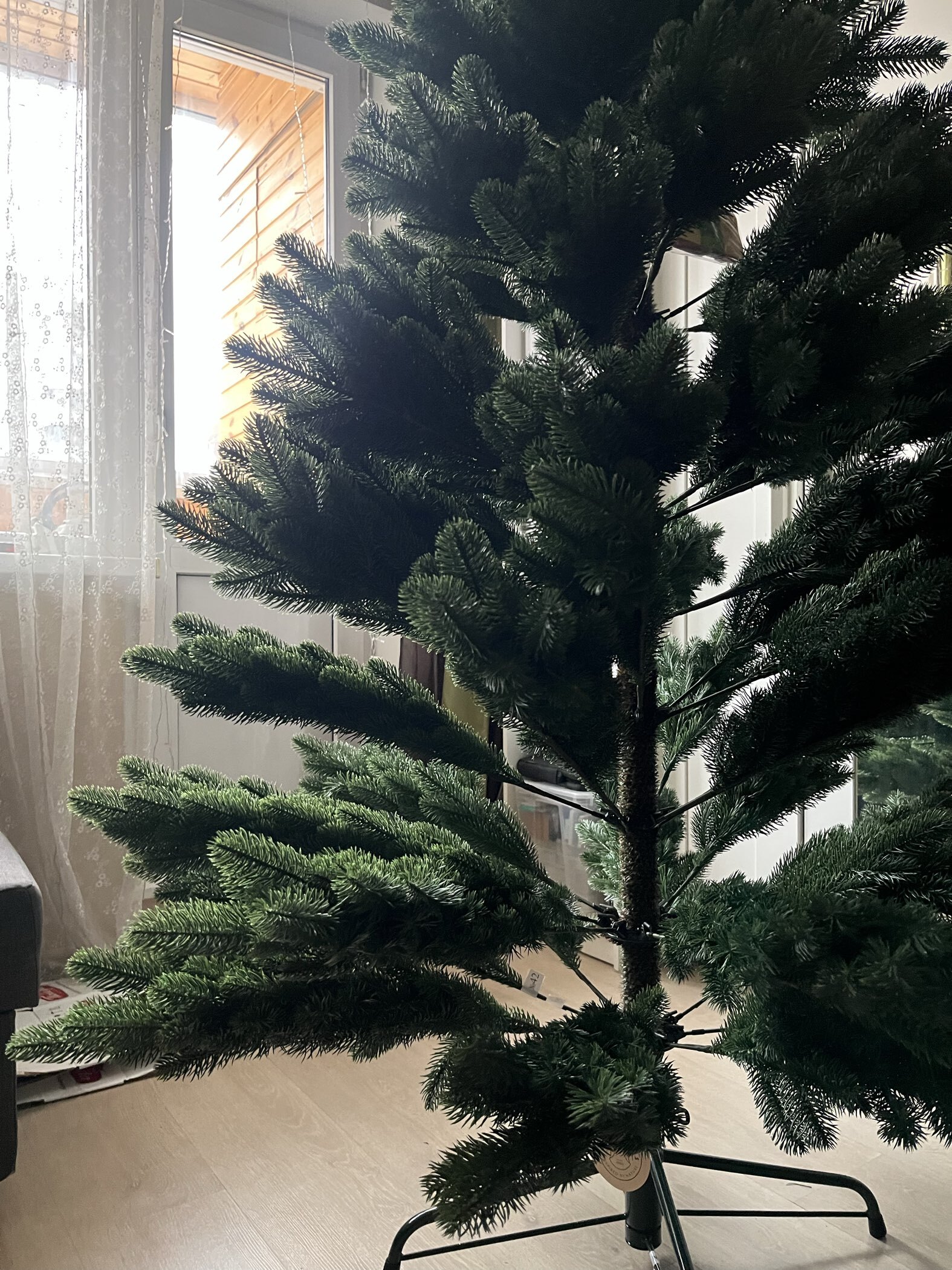 Фотография покупателя товара Искусственная ёлка литая Max Christmas «Купеческая», 180 см, d нижнего яруса 130 см, ветки шарнирные - Фото 4