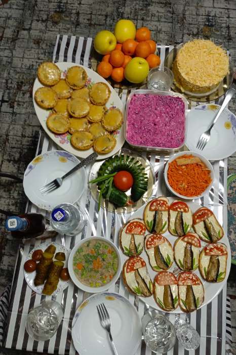 Фотография покупателя товара Скатерть «Полоска», 137х183 см, цвет серебро - Фото 3