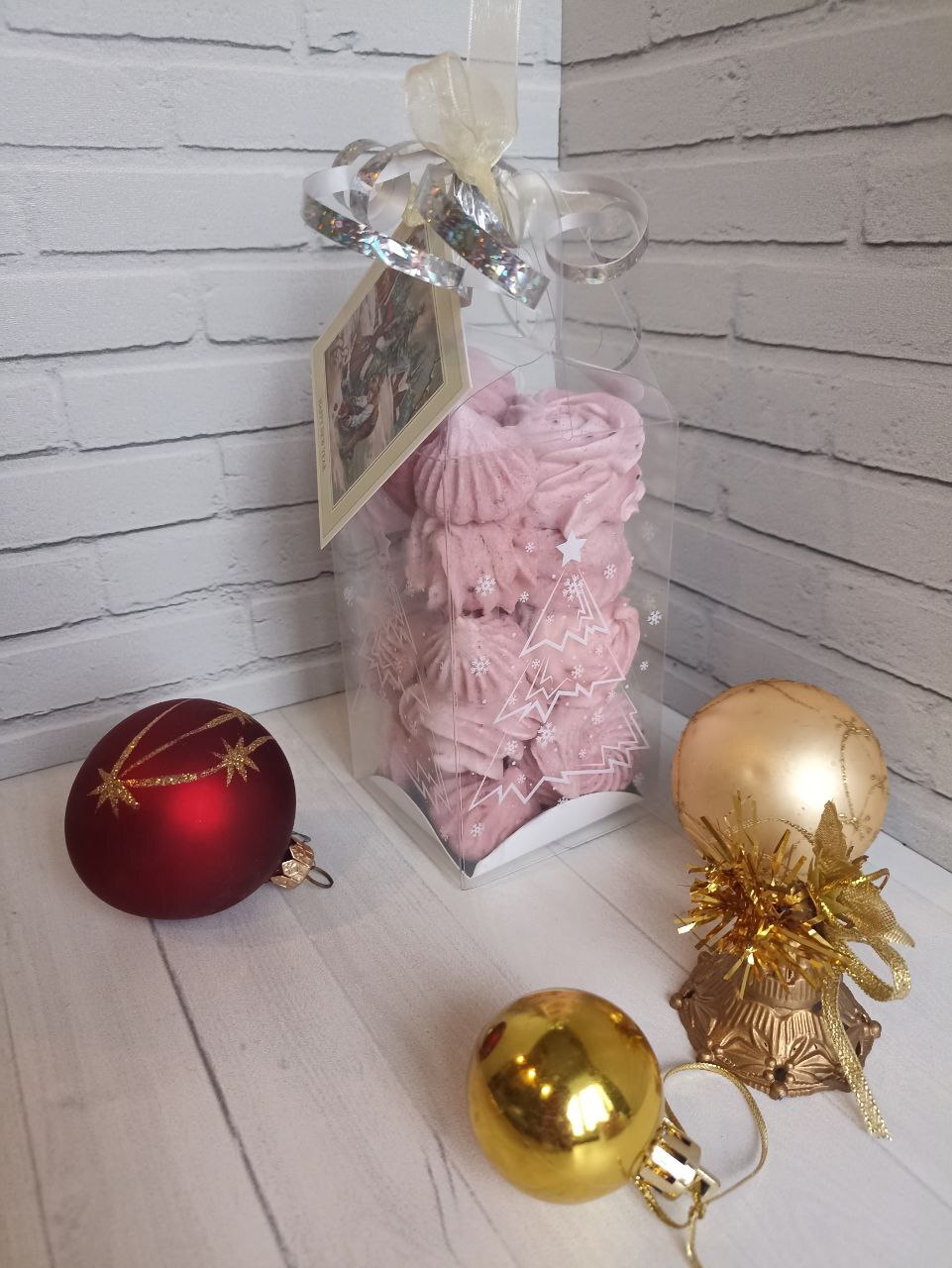 Фотография покупателя товара Коробка подарочная новогодняя складная ПВХ «Метель» 12×7×7 см - Фото 5