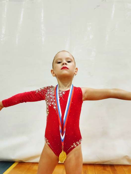 Фотография покупателя товара Стразы пришивные «Лепесток», лодочка, из органического стекла, с голографией, 7×15 мм, 50 шт. - Фото 2