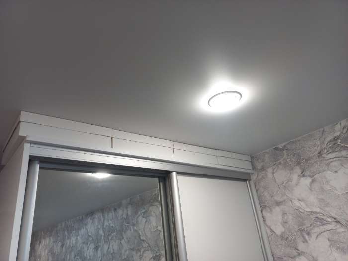 Фотография покупателя товара Коробка подарочная складная, упаковка, крышка-дно, белая, 30×30×8 см - Фото 3