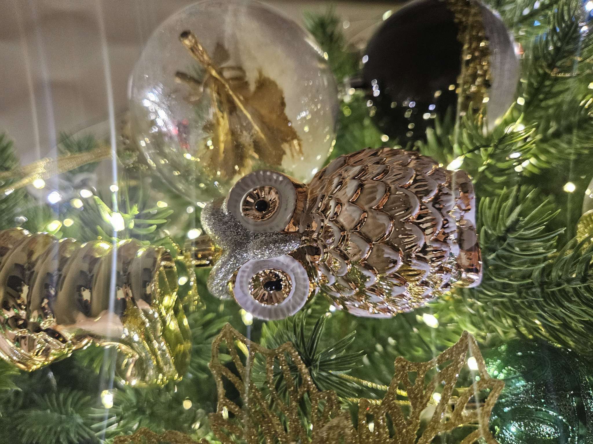 Фотография покупателя товара Ёлочные игрушки 4 шт. «Зимнее волшебство. Совушки» пластик, 7×4.5 см - Фото 3