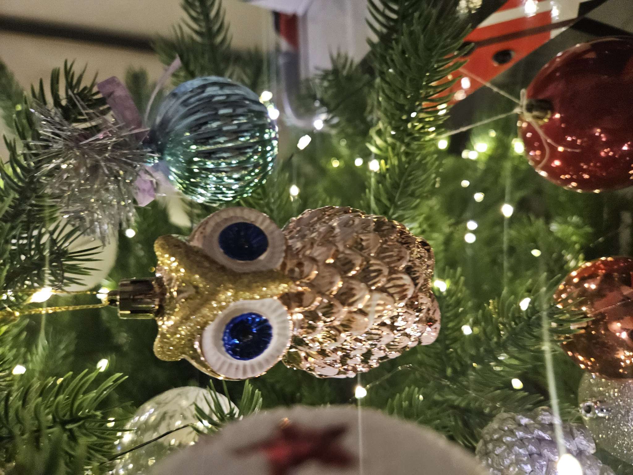 Фотография покупателя товара Ёлочные игрушки 4 шт. «Зимнее волшебство. Совушки» пластик, 7×4.5 см - Фото 2