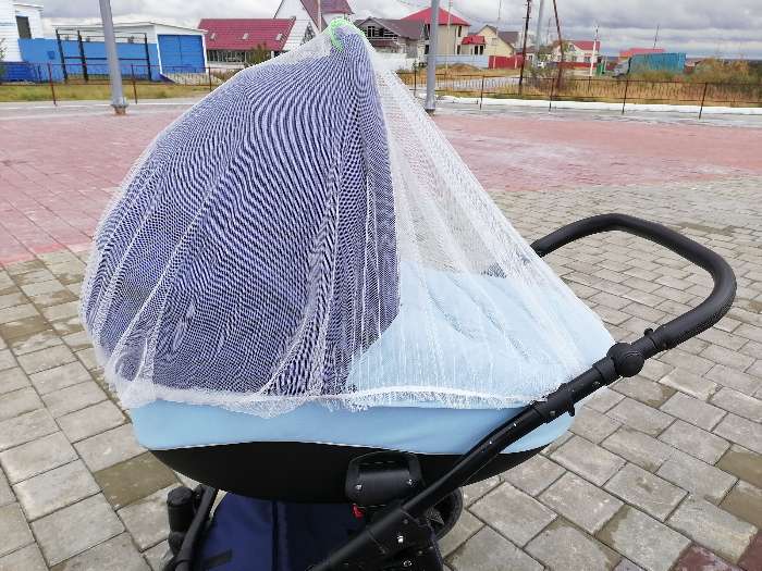 Фотография покупателя товара Универсальная москитная сетка на детскую коляску 120х140 см, цвет белый