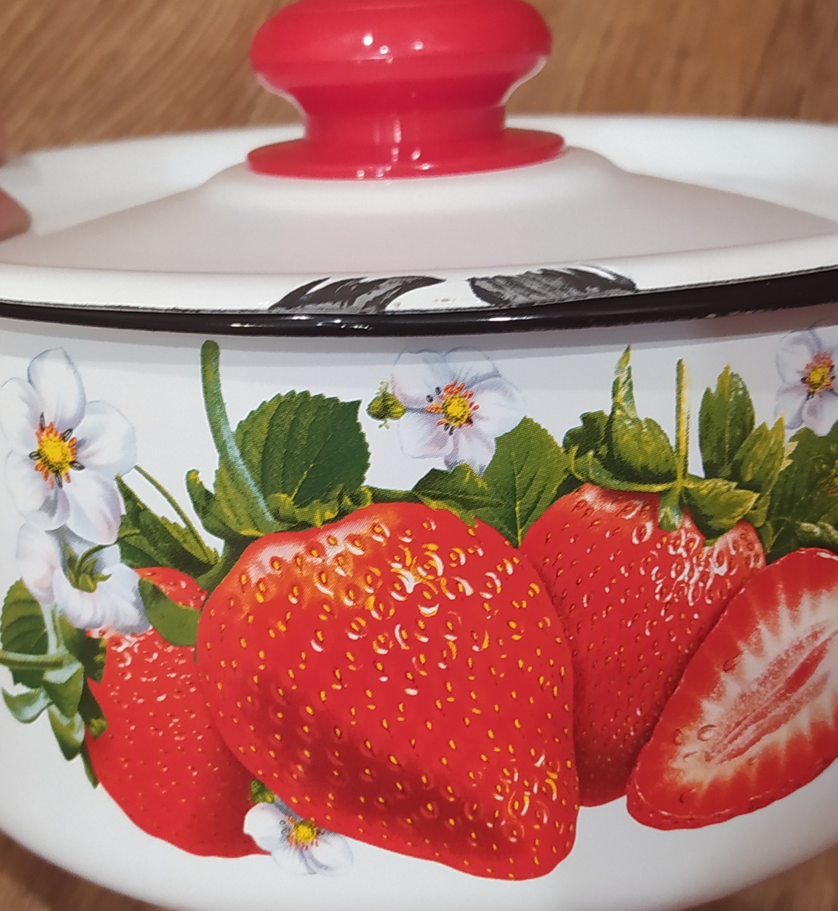 Фотография покупателя товара УЦЕНКА Кастрюля «Йогурт», 2 л, индукция, рисунок и цвет ручки МИКС