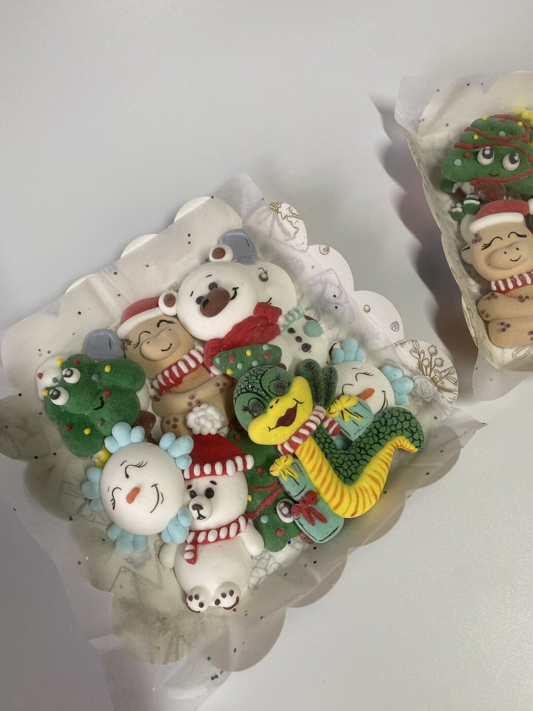 Фотография покупателя товара Коробка для печенья «С Новым годом», 15×15×3 см - Фото 3