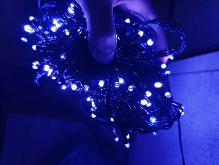Фотография покупателя товара УЦЕНКА Гирлянда «Нить», 20 м, IP20, 200 LED, 220 В, 8 режимов, тёмная нить, свечение фиолетовое - Фото 429