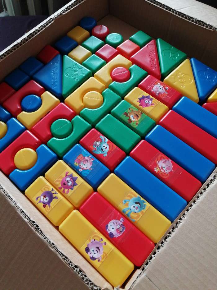 Фотография покупателя товара Набор цветных кубиков, "Смешарики", 60 элементов, кубик 4 х 4 см