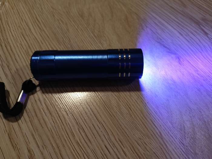 Фотография покупателя товара Лампа для маникюра LUF-04, UV/LED, 9 диодов, 9 Вт, от батареек (не в комплекте), голубая - Фото 1