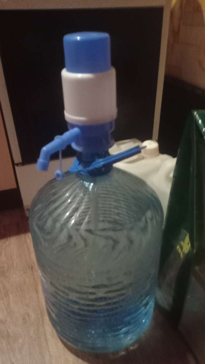 Фотография покупателя товара Помпа для воды Luazon, механическая, малая, под бутыль от 11 до 19 л, голубая - Фото 21