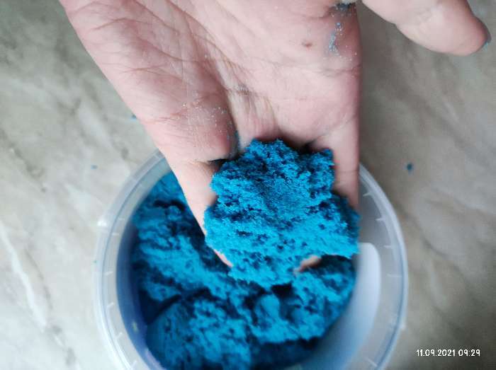 Фотография покупателя товара Кинетический песок 0,7 кг, синий - Фото 2