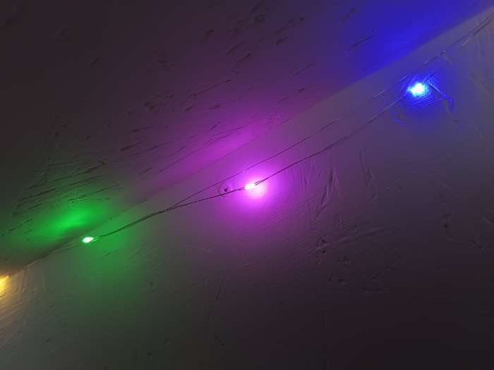 Фотография покупателя товара Гирлянда «Нить» 10 м роса, IP20, медная нить, 100 LED, свечение тёплое белое, 12 В - Фото 2