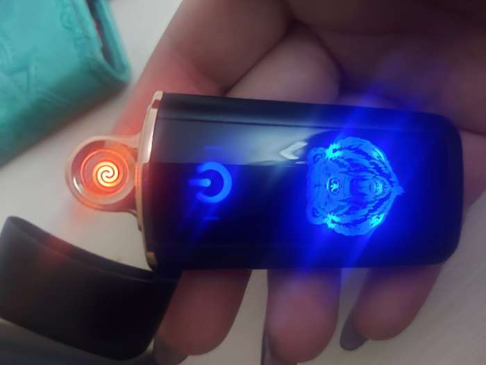 Фотография покупателя товара Зажигалка электронная «Медведь», USB, спираль, 3×7 см - Фото 1
