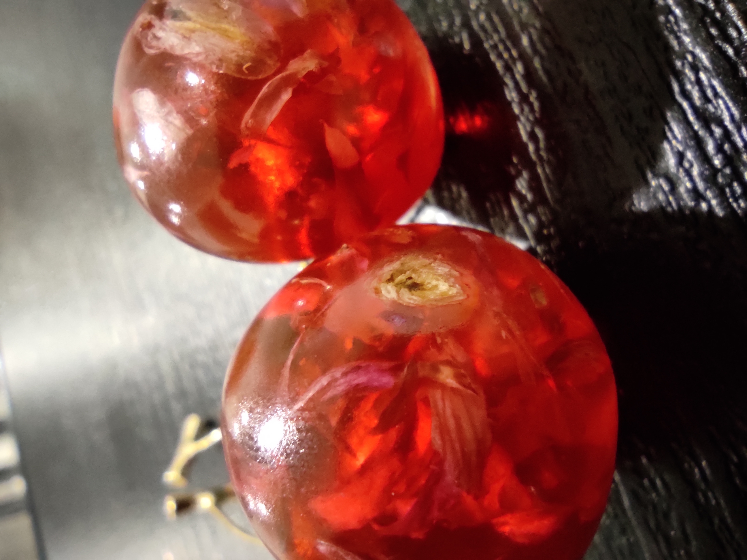 Фотография покупателя товара Серьги пластик «Ягодка» черешня, цвет красный в золоте - Фото 10