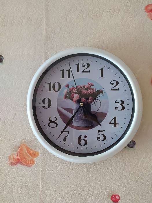 Фотография покупателя товара Часы настенные "Талли", плавный ход, d-20 см, циферблат 17 см - Фото 1
