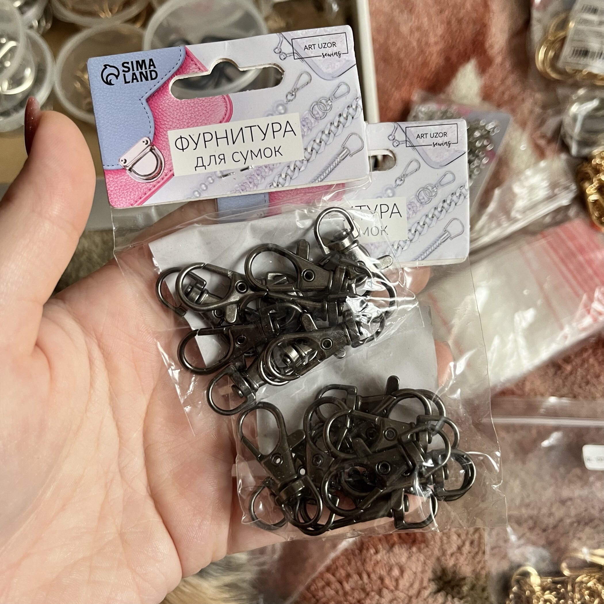 Фотография покупателя товара Карабин металлический, 35×15 мм / 9×1.5 мм, 10 шт., чёрный - Фото 3