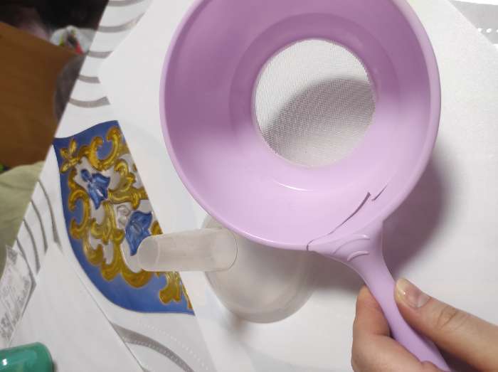 Фотография покупателя товара Воронка-сито пластиковая «Комбо», 28×15×15.3 см, МИКС - Фото 7