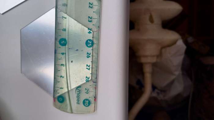 Фотография покупателя товара Зеркало настенное «Соты», на клеевой основе, акриловое, 21 шт., 8×7 см - Фото 8