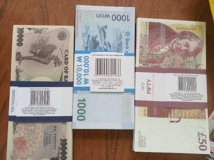 Фотография покупателя товара Пачка купюр "1000 украинских гривен" - Фото 3