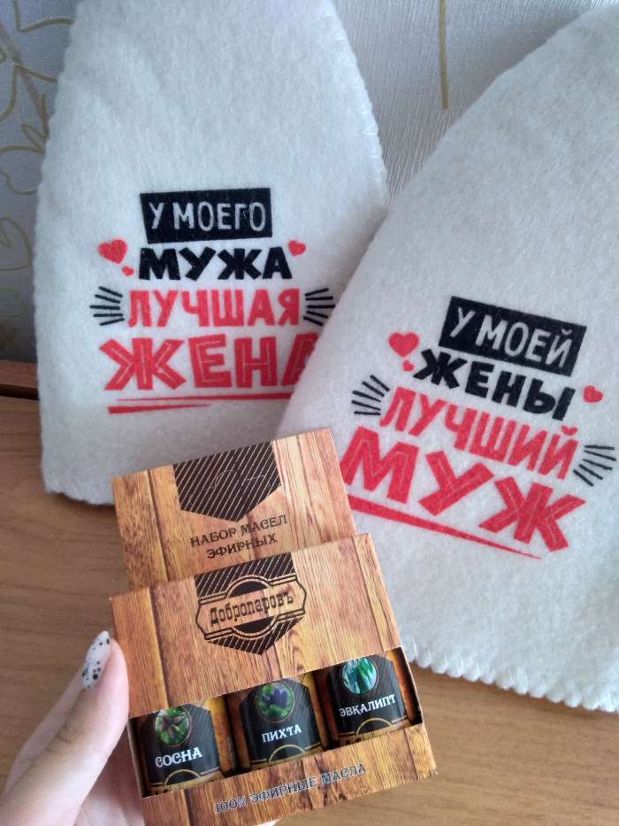 Фотография покупателя товара Шапка для бани и сауны «Лучшие супруги», Шерсть 30%, полиэфир 70%, светлая, набор 2 шт. - Фото 3