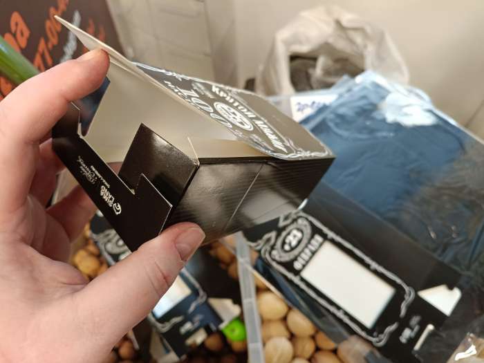 Фотография покупателя товара Коробка кондитерская складная, упаковка «23 февраля», 9×19×6 см - Фото 6