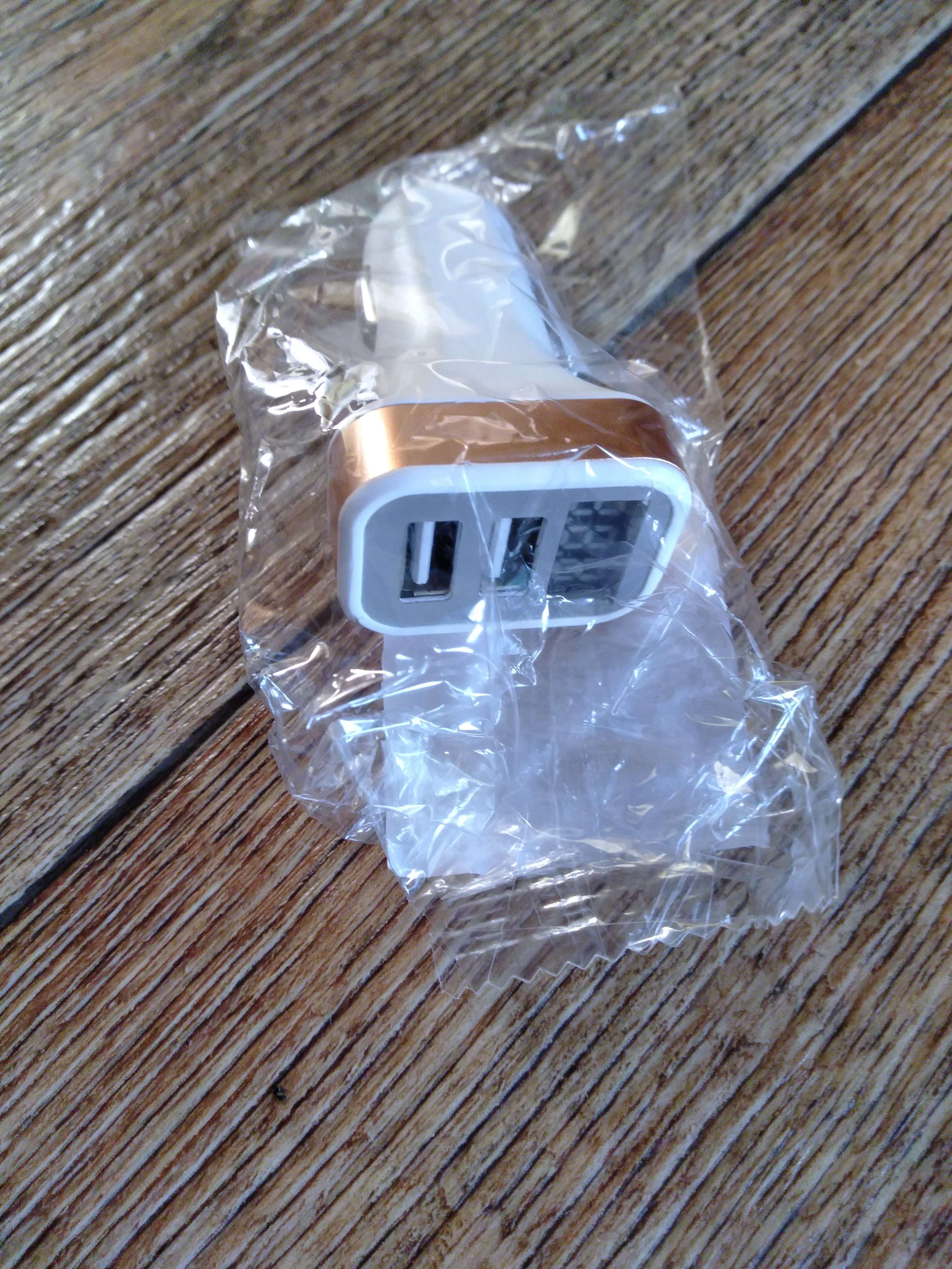 Фотография покупателя товара Автомобильный вольтметр, зарядное устройство Cartage 12-24 В, 2 USB 2А, микс