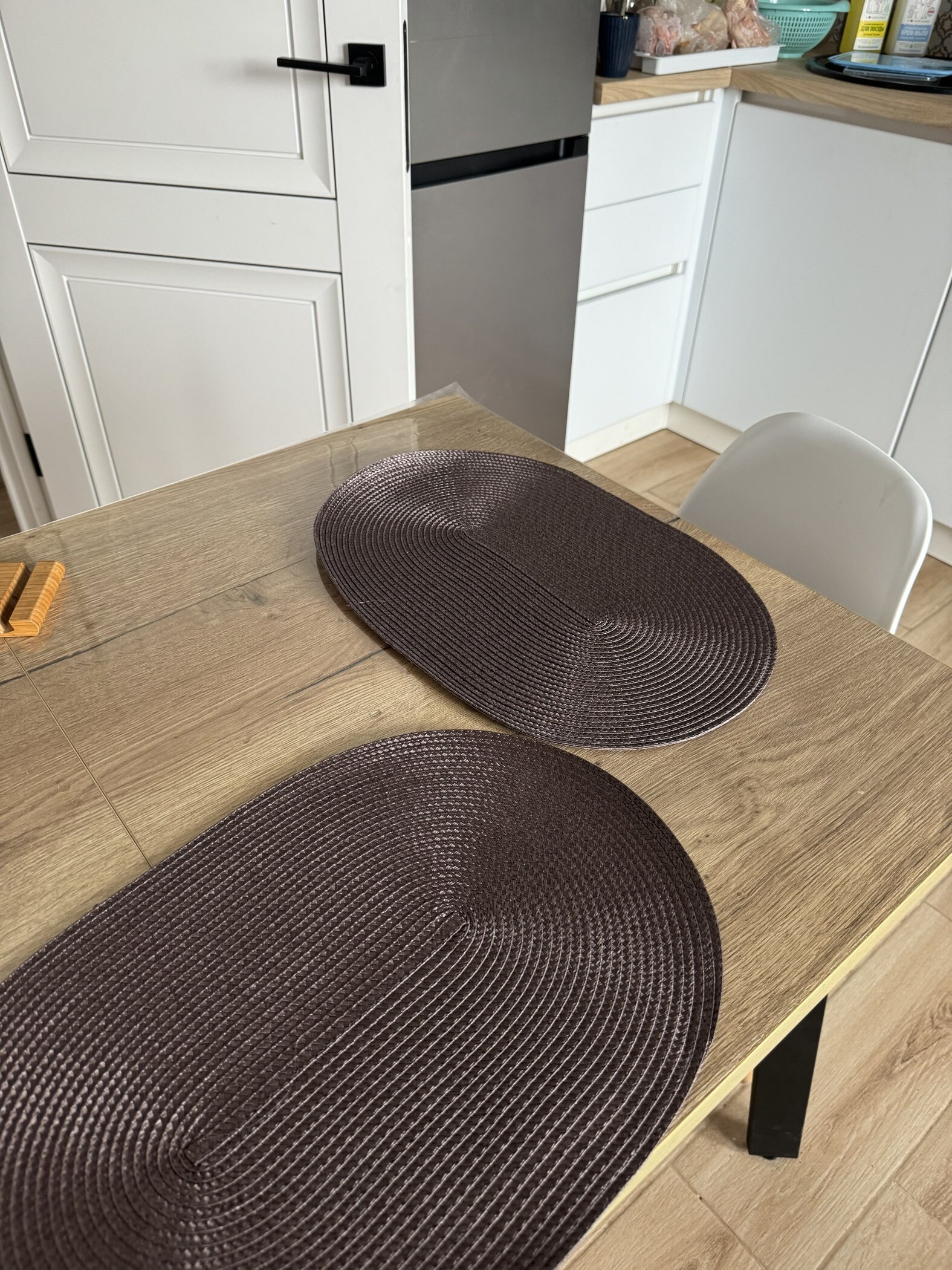 Фотография покупателя товара Салфетка сервировочная Доляна «Лофт», форма овал, 45×30 см, медная - Фото 3