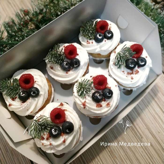 Фотография покупателя товара Коробка для 6 капкейков с окном, белая, 25×17×10 см - Фото 12