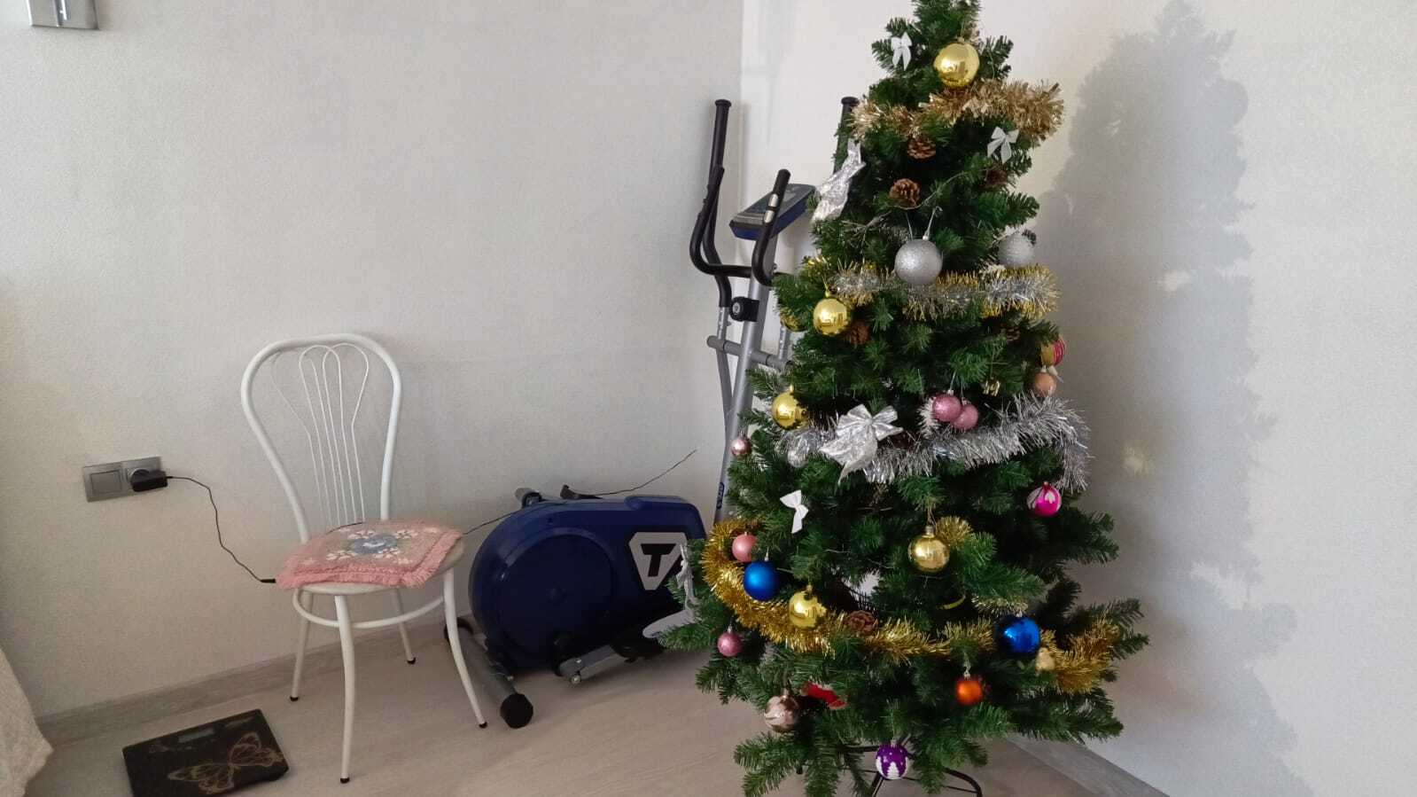 Фотография покупателя товара Гирлянда «Мишура» 5 м роса, IP20, серебристая нить, 100 LED, свечение тёплое белое, 12 В - Фото 7