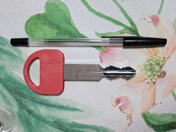 Фотография покупателя товара Ручка-прикол Calligrata «Ключ», синий стержень, шариковая, МИКС - Фото 1