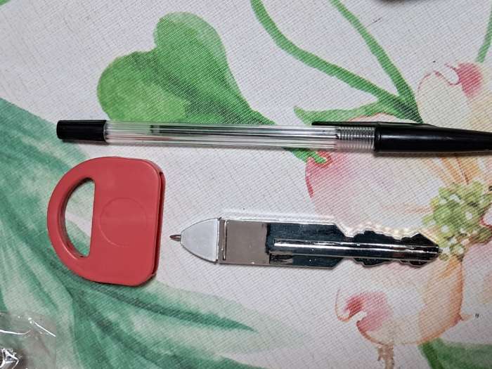 Фотография покупателя товара Ручка-прикол Calligrata «Ключ», синий стержень, шариковая, МИКС - Фото 2