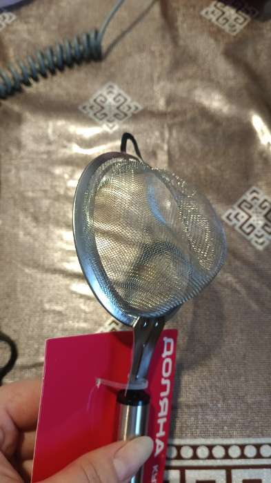 Фотография покупателя товара Сито для просеивания с ручкой Доляна Fargo, 23.5×9×2 см, нержавеющая сталь - Фото 1