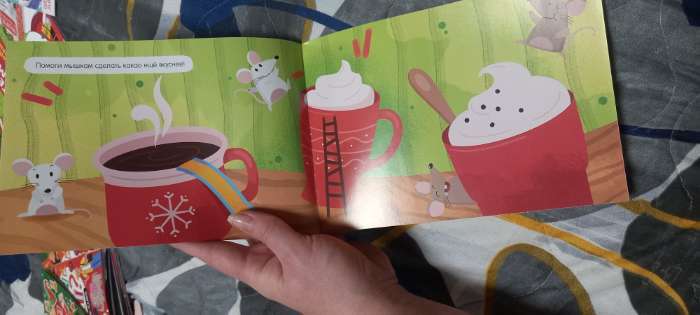 Фотография покупателя товара Альбом «100 наклеек» - Фото 3