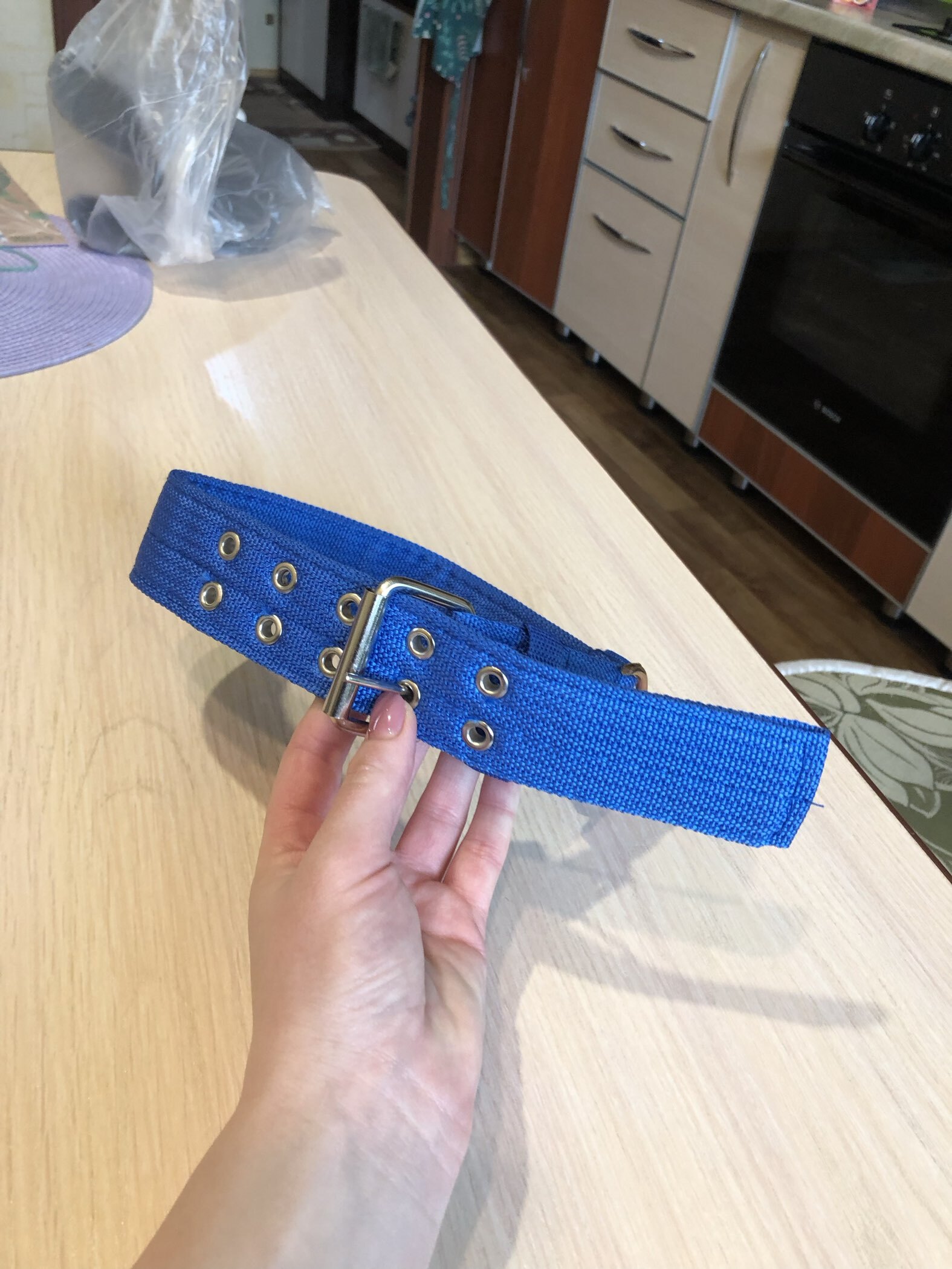 Фотография покупателя товара Ошейник четырехслойный, 65×4 см, ОШ 54-60 с, с вертлюгом, полиэстер, чёрный - Фото 1