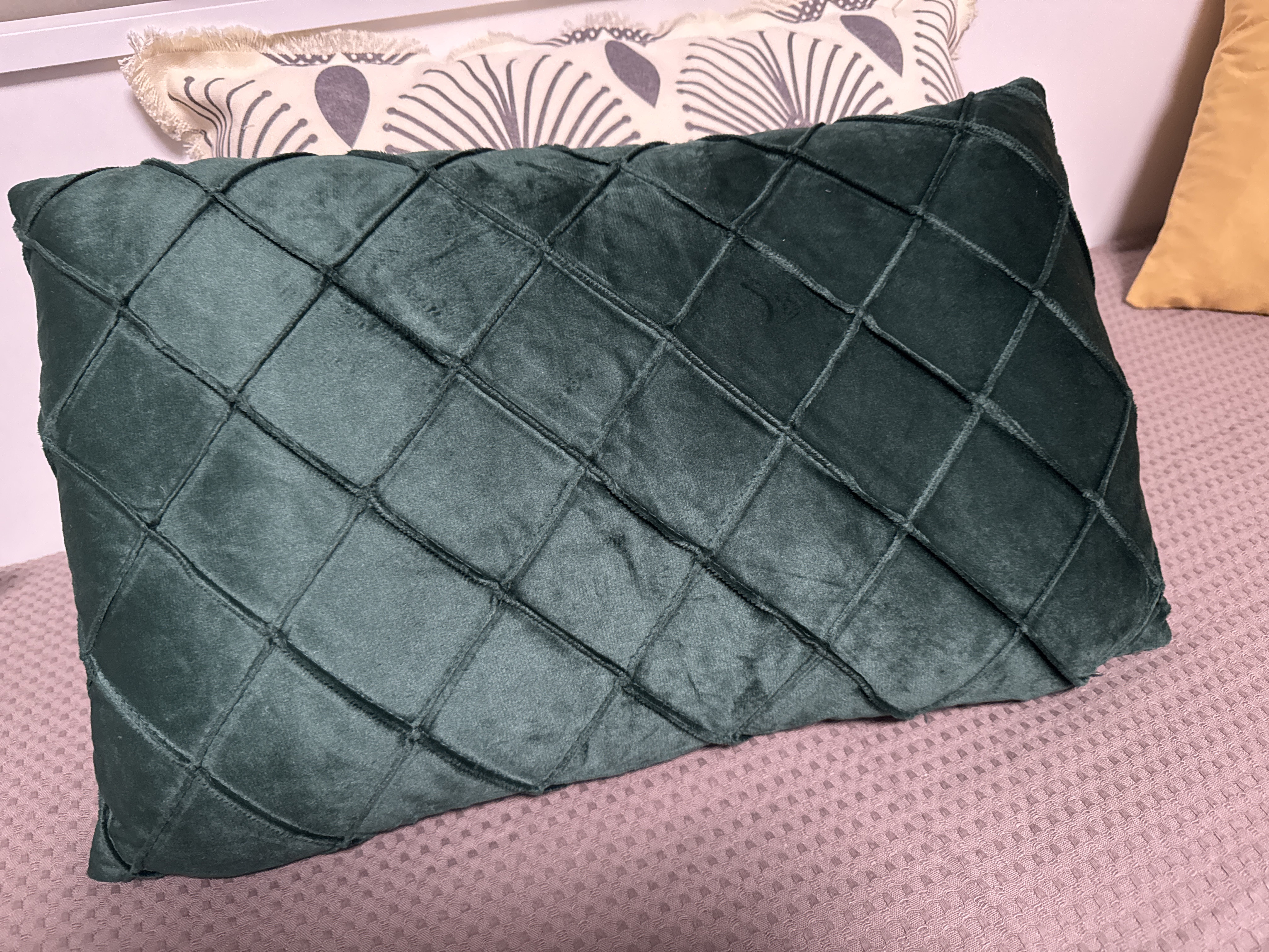 Фотография покупателя товара Подушка декоративная «Этель. Соло», размер 30×50 см, велюр, синяя - Фото 6