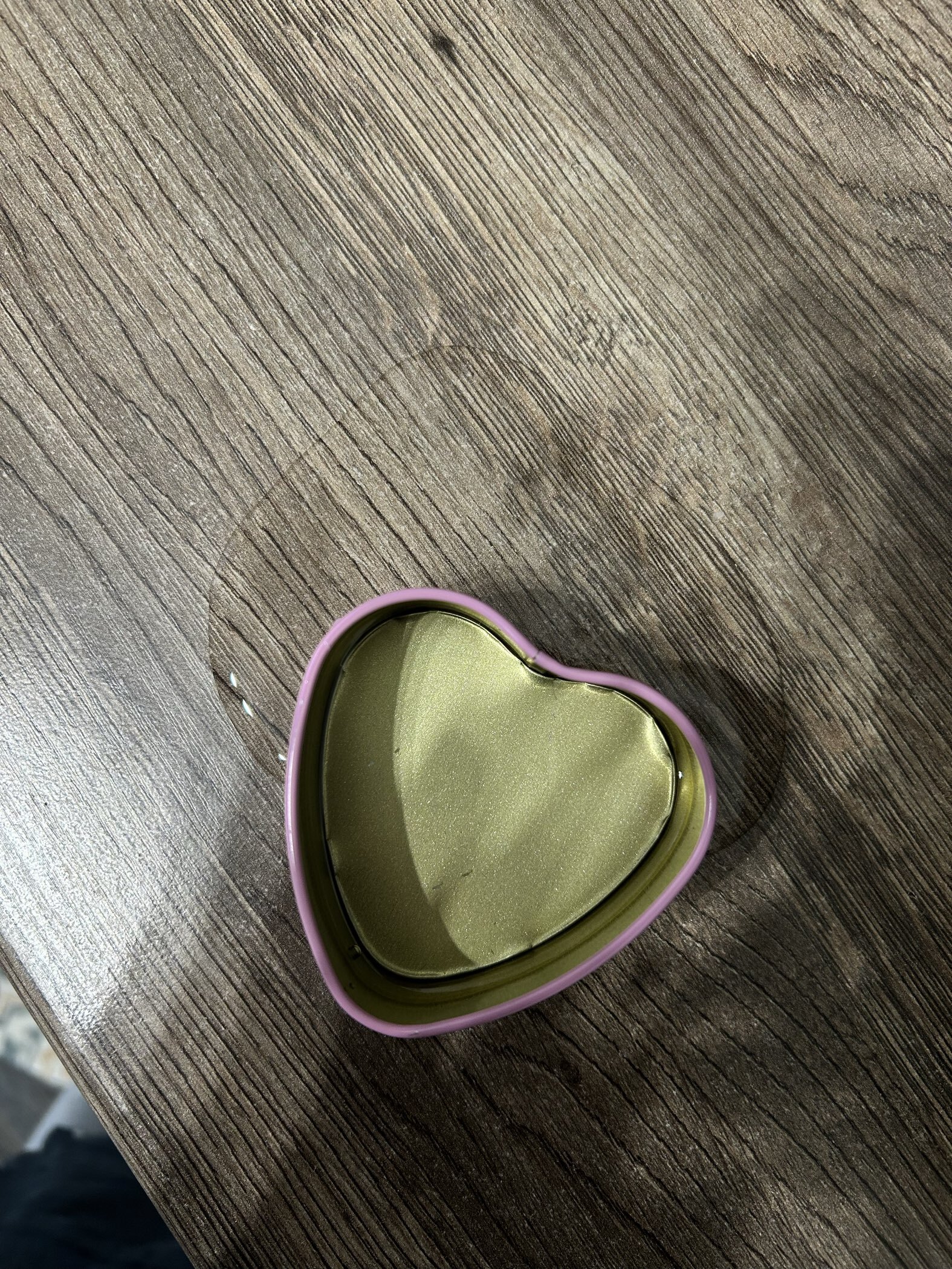 Фотография покупателя товара Банка для свечей с крышкой «Сердце. Глянец», шкатулка металл, розовый, 7×7×3.5 см - Фото 8