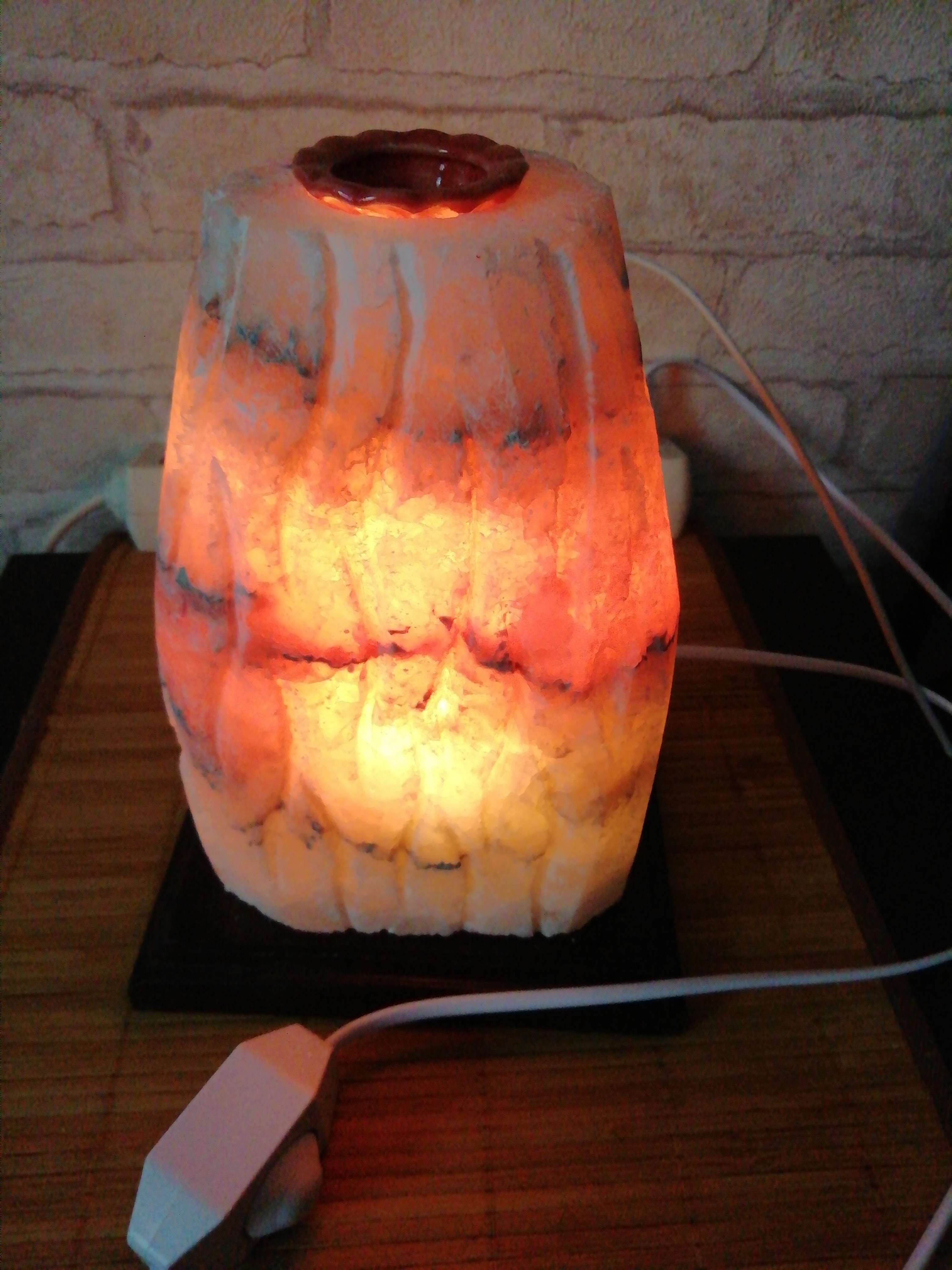 Фотография покупателя товара Соляная лампа "Гора Вулкан", цельный кристалл, 22 см, 4 кг - Фото 4