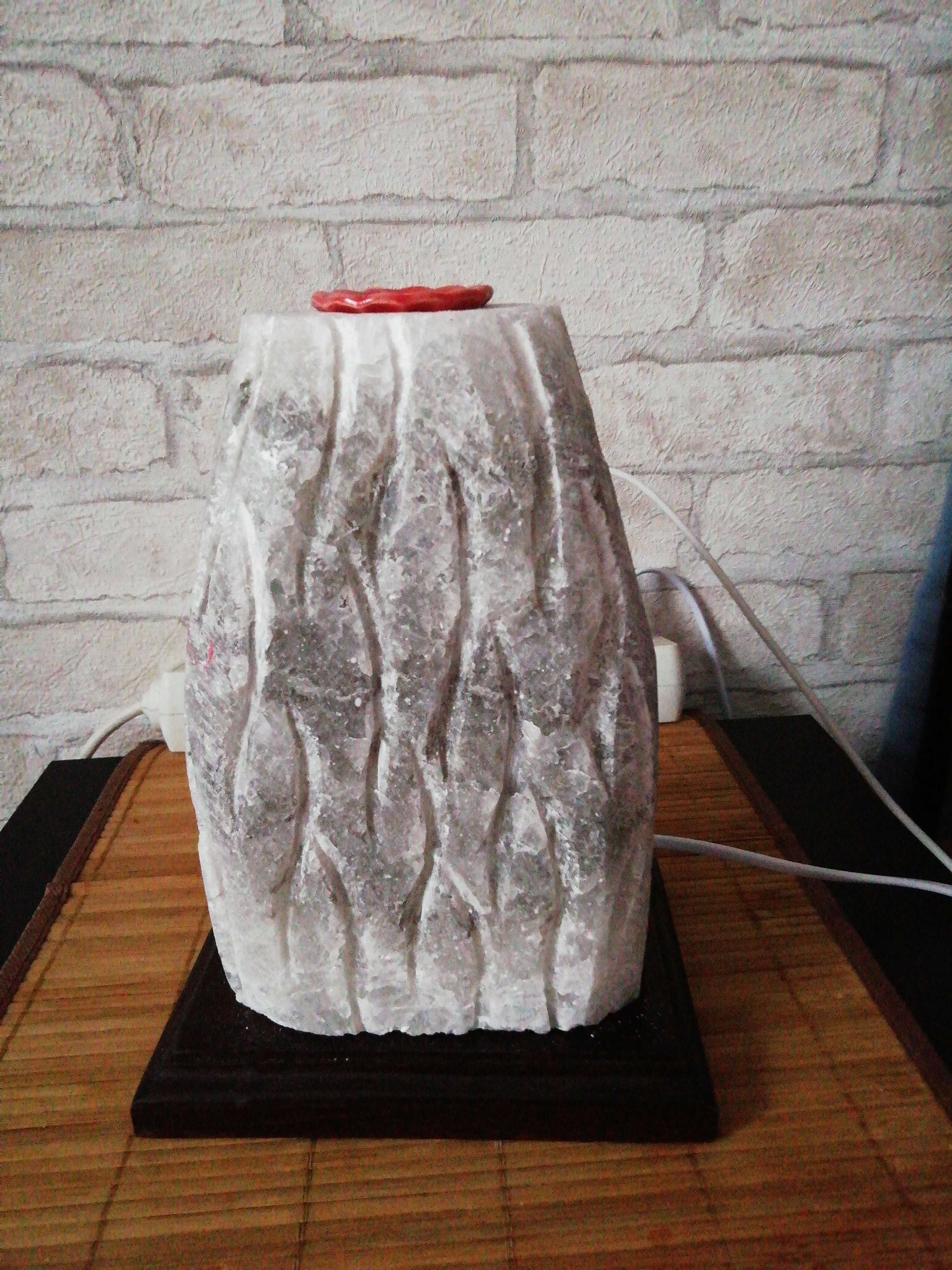 Фотография покупателя товара Соляная лампа "Гора Вулкан", цельный кристалл, 22 см, 4 кг - Фото 3