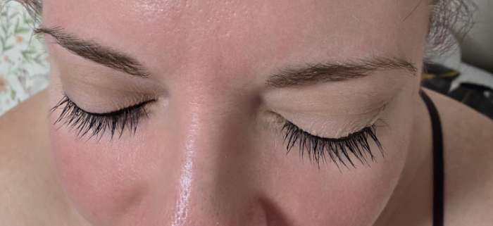 Фотография покупателя товара Подводка-фломастер для глаз Lameila, чёрная, 2 мл - Фото 8