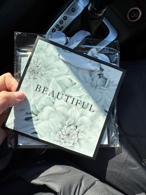 Фотография покупателя товара Пакет подарочный ламинированный квадратный, упаковка, «Космос», 14 х 14 х 9 см - Фото 11