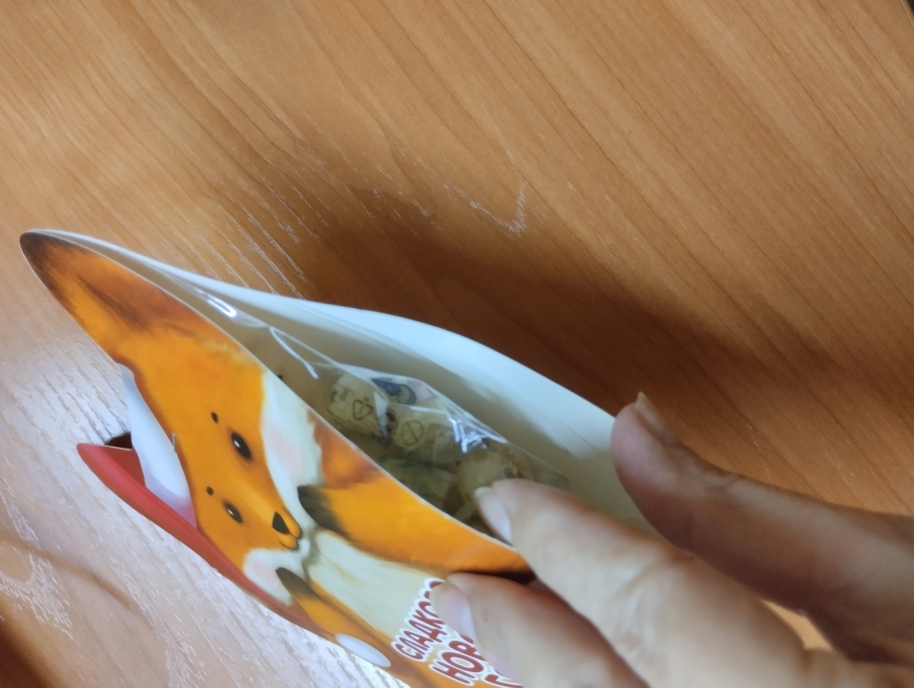 Фотография покупателя товара Жевательная резинка «Сладкий новый год», вкус: тутти-фрутти, 50 г.