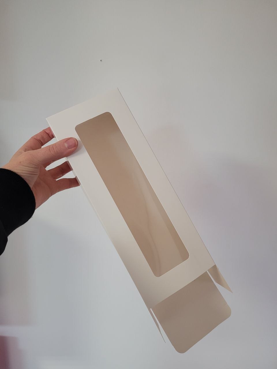 Фотография покупателя товара Коробка с окном под рулет, белая, 26×10×8 см, МИКС - Фото 12
