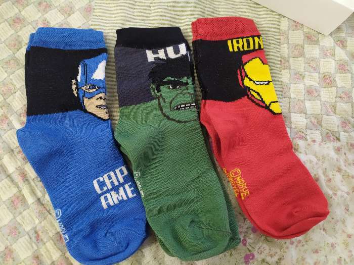 Фотография покупателя товара Носки детские «Мстители», MARVEL, набор 3 пары, 14-16 см - Фото 2